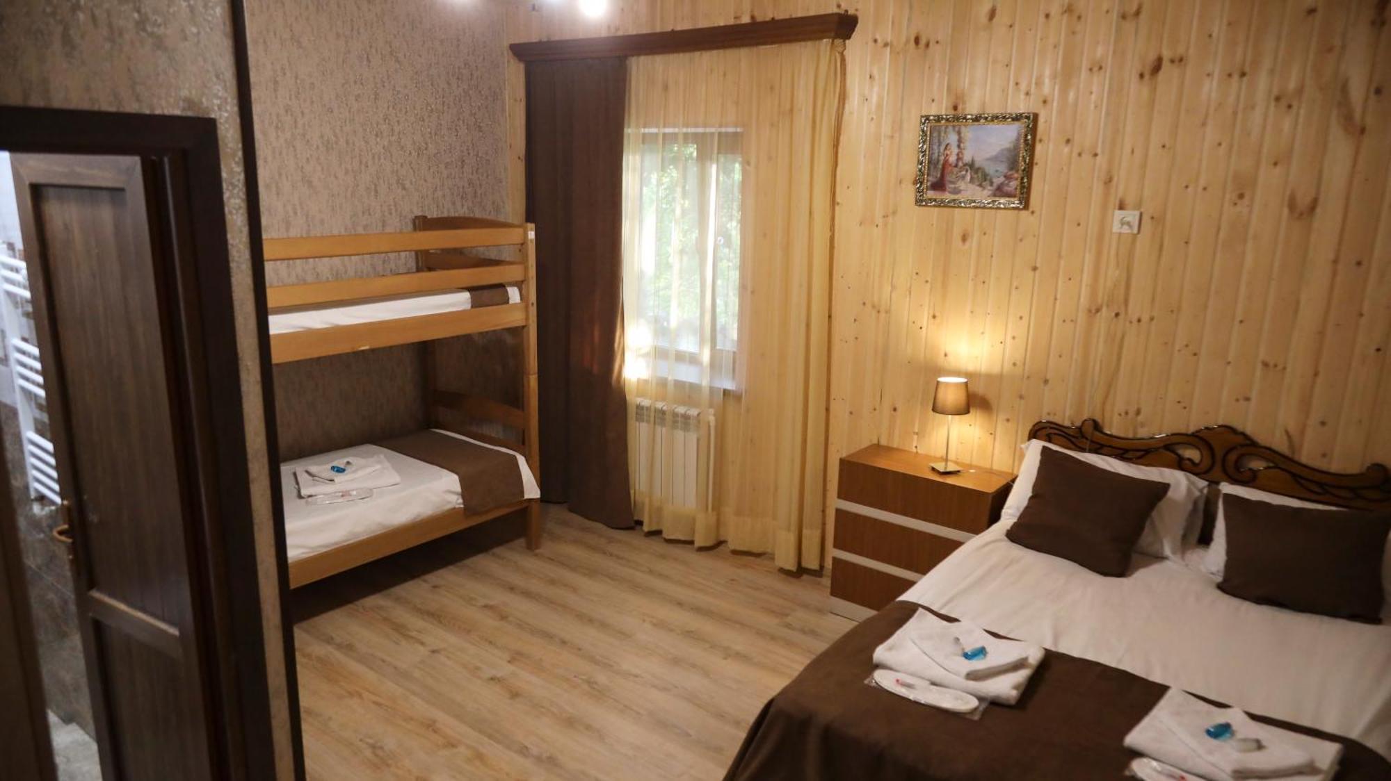 Old Byurakan Gouest House Buitenkant foto